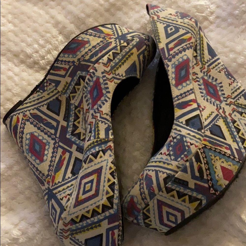 Shoes